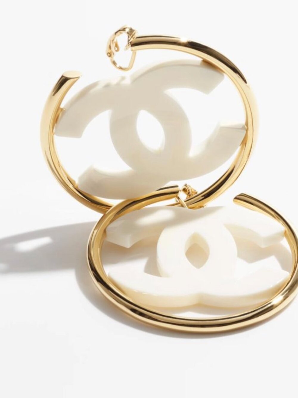 Chanel 2024 Spring Oversized Hoop Earrings White Resin & Gold Clip-On New in Box